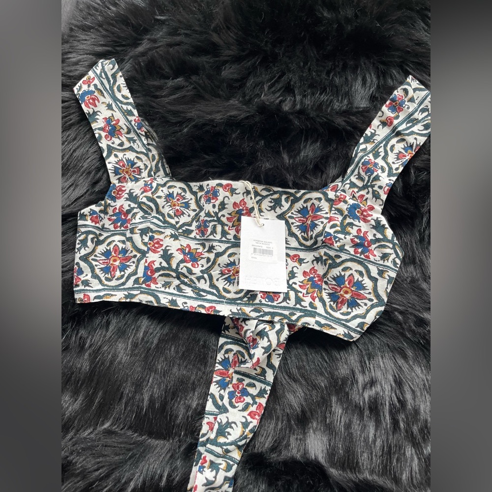 Boteh White Verbena Paisley-print Crop Top - Picture 5 of 8